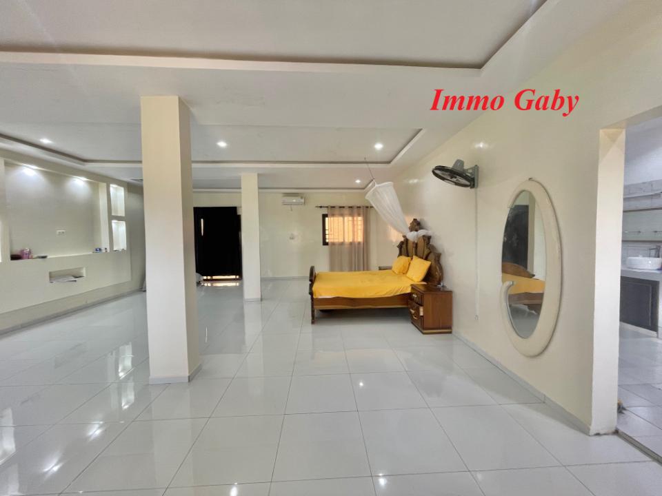 Image 14 de la réf. V0495