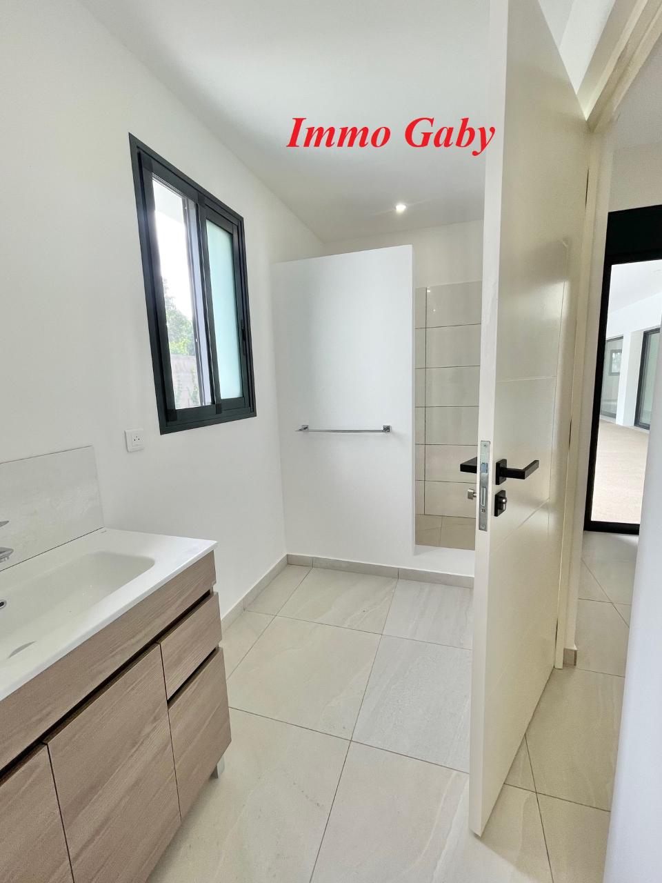 Image 13 de la réf. V0523