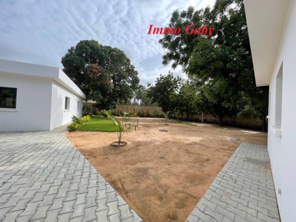 Image 27 de la réf. V0523