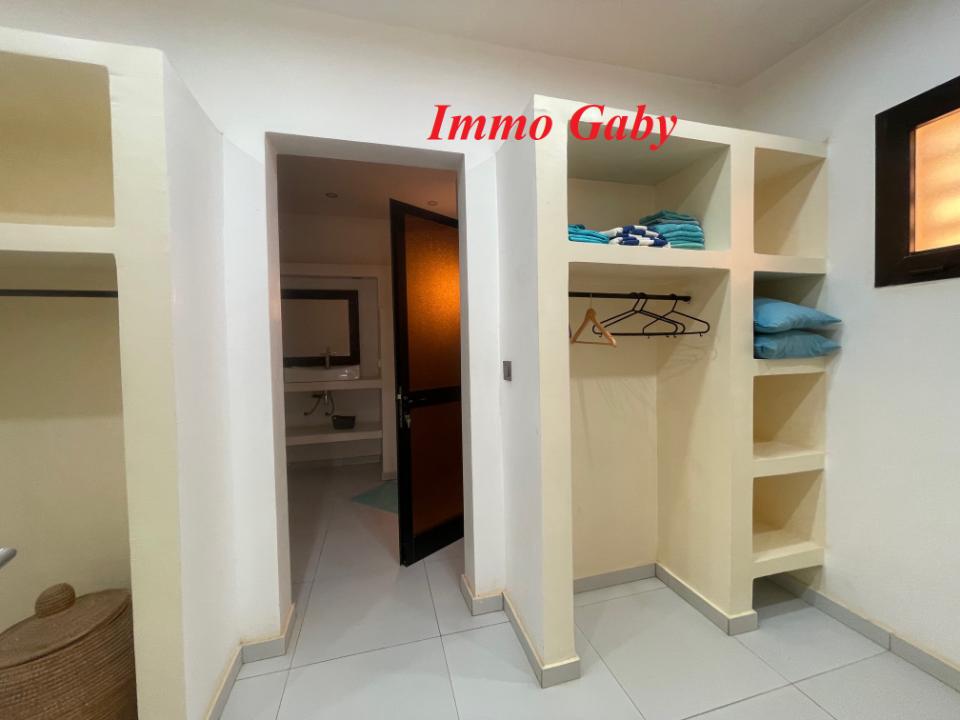 Image 19 de la réf. V0551