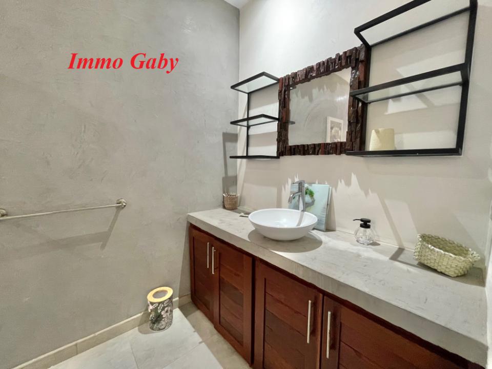 Image 16 de la réf. V0621