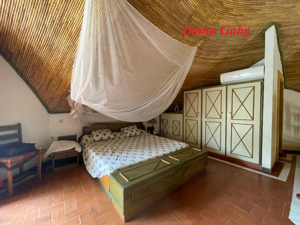 Image 14 de la réf. V0634