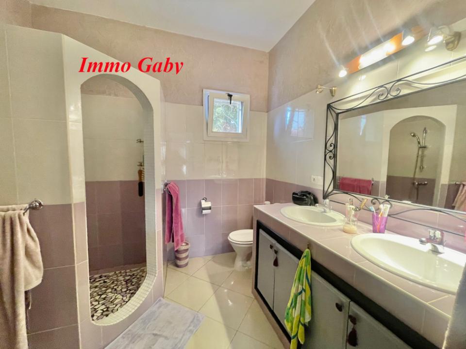 Image 16 de la réf. V0647