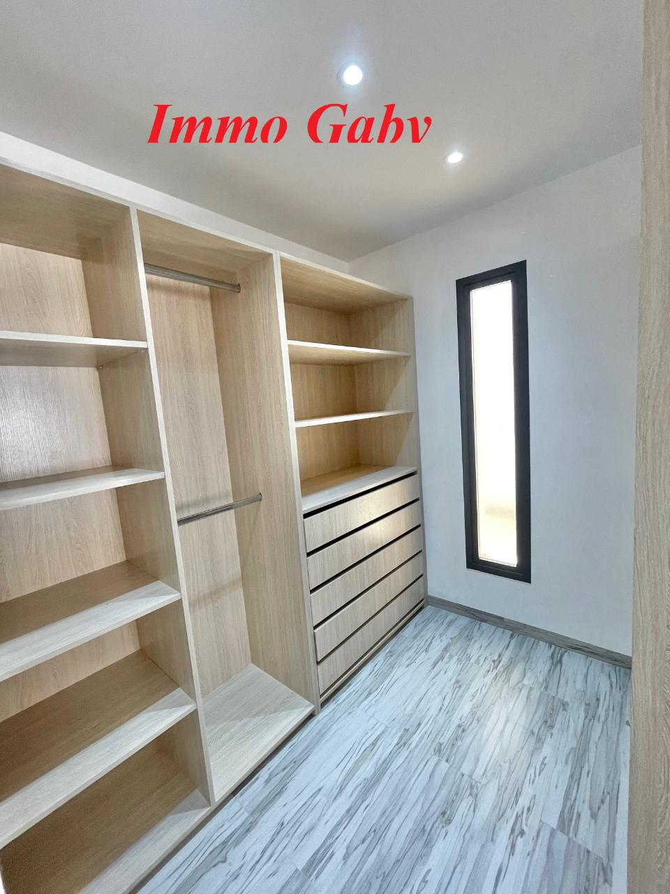 Image 15 de la réf. V0654