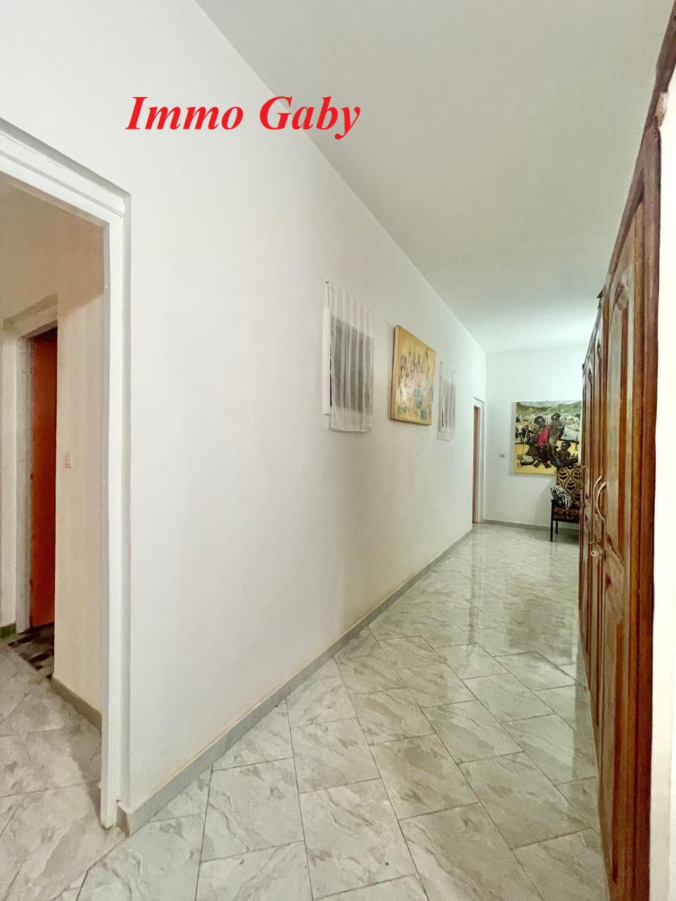 Image 10 de la réf. V0657