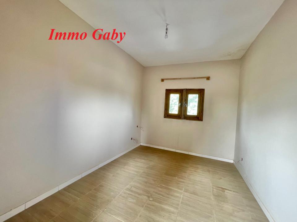 Image 22 de la réf. V0658